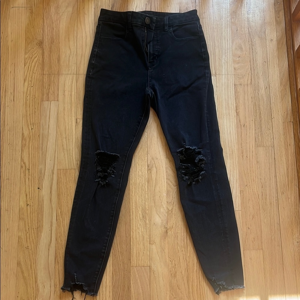 American Eagle Outfitters Black Skinny Jeans Distressed-No refund/return